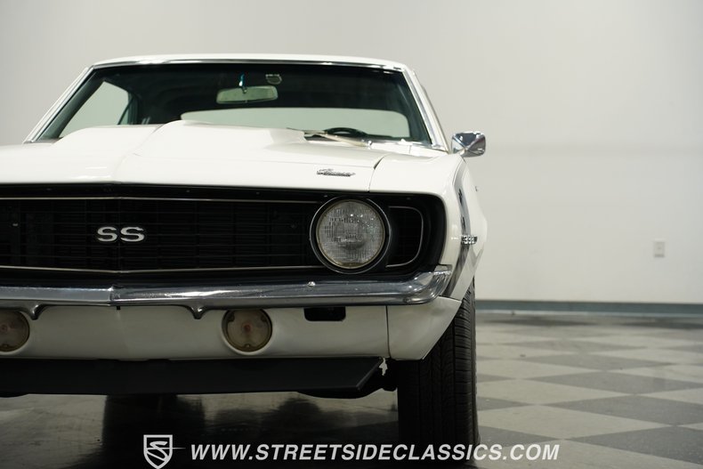 Chevrolet-Camaro-1969-White-Black-41
