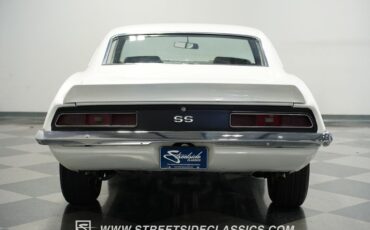 Chevrolet-Camaro-1969-White-Black-42