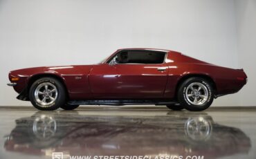 Chevrolet-Camaro-1970-Maroon-Black-11