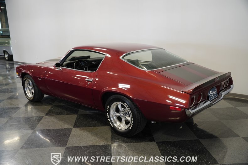 Chevrolet-Camaro-1970-Maroon-Black-13