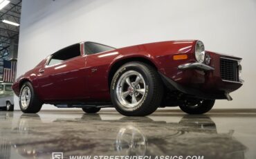 Chevrolet-Camaro-1970-Maroon-Black-20