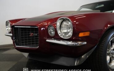Chevrolet-Camaro-1970-Maroon-Black-23