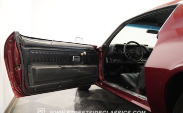 Chevrolet-Camaro-1970-Maroon-Black-31