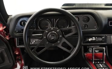 Chevrolet-Camaro-1970-Maroon-Black-36