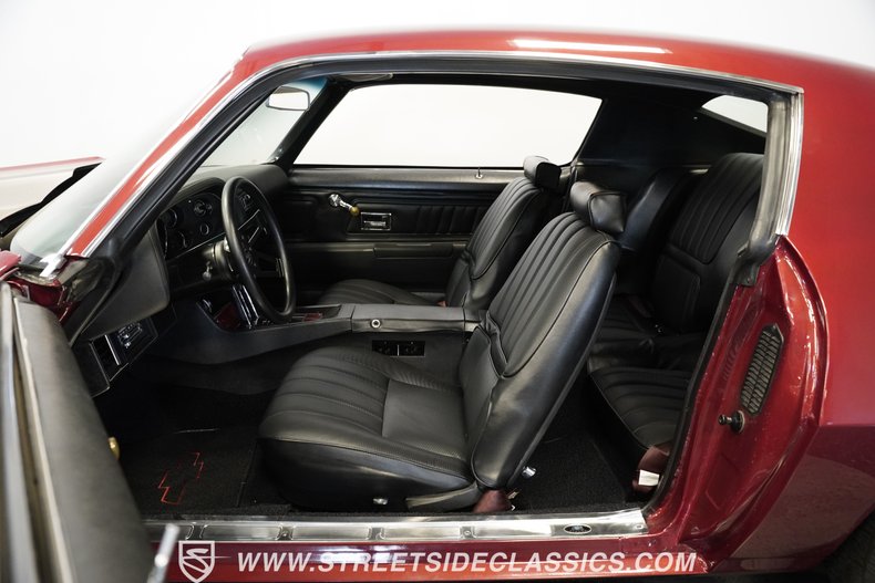 Chevrolet-Camaro-1970-Maroon-Black-8