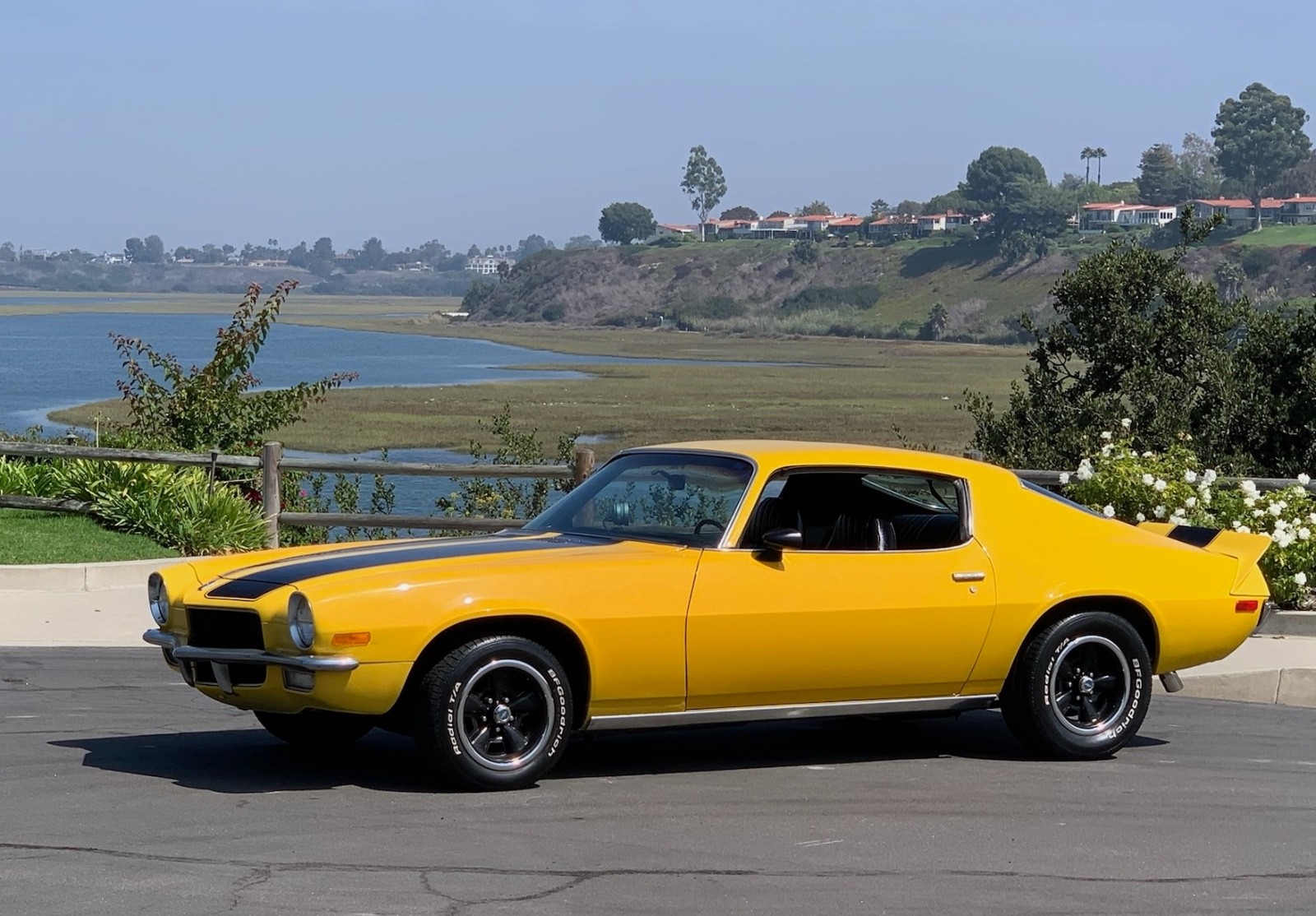 Chevrolet-Camaro-1971-Coupe-11