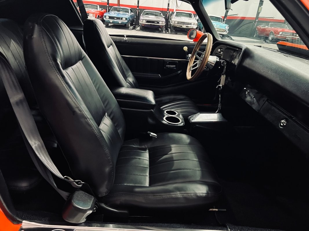 Chevrolet-Camaro-1971-Coupe-17