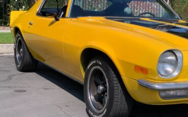 Chevrolet-Camaro-1971-Coupe-2