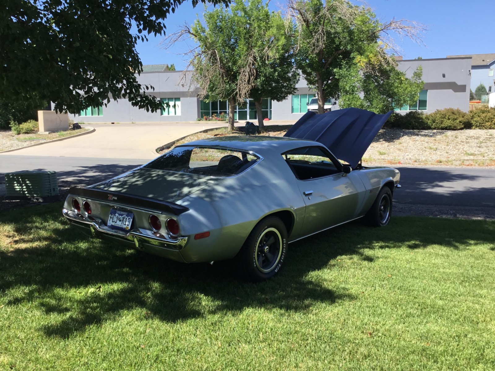 Chevrolet-Camaro-1972-Coupe-15