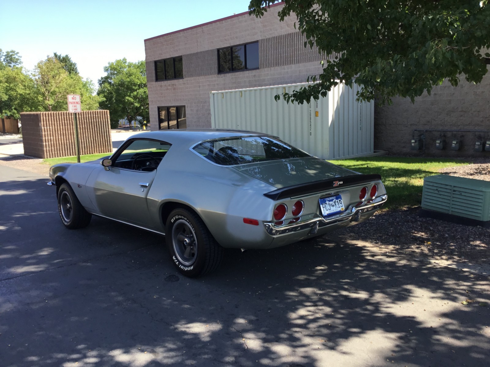 Chevrolet-Camaro-1972-Coupe-2