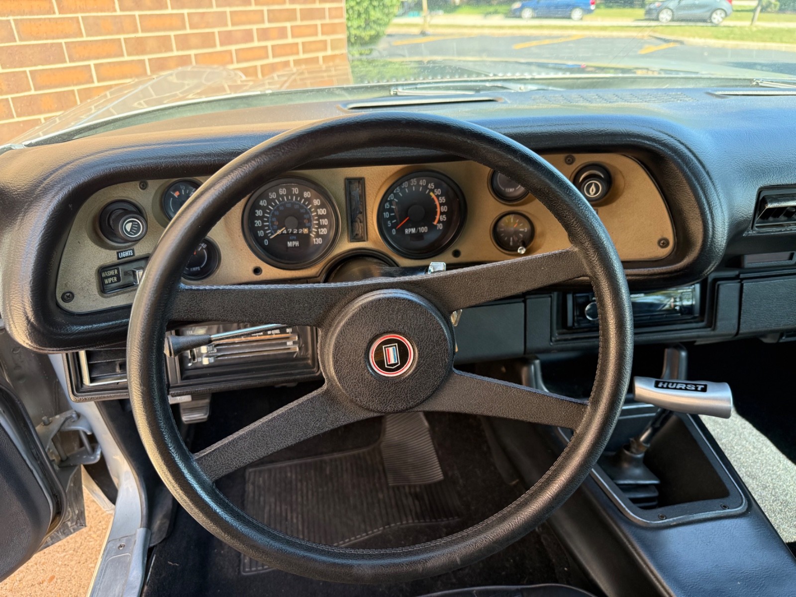 Chevrolet-Camaro-1975-Coupe-25