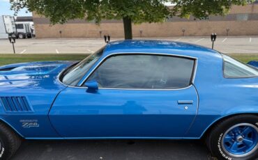 Chevrolet-Camaro-1978-Coupe-17