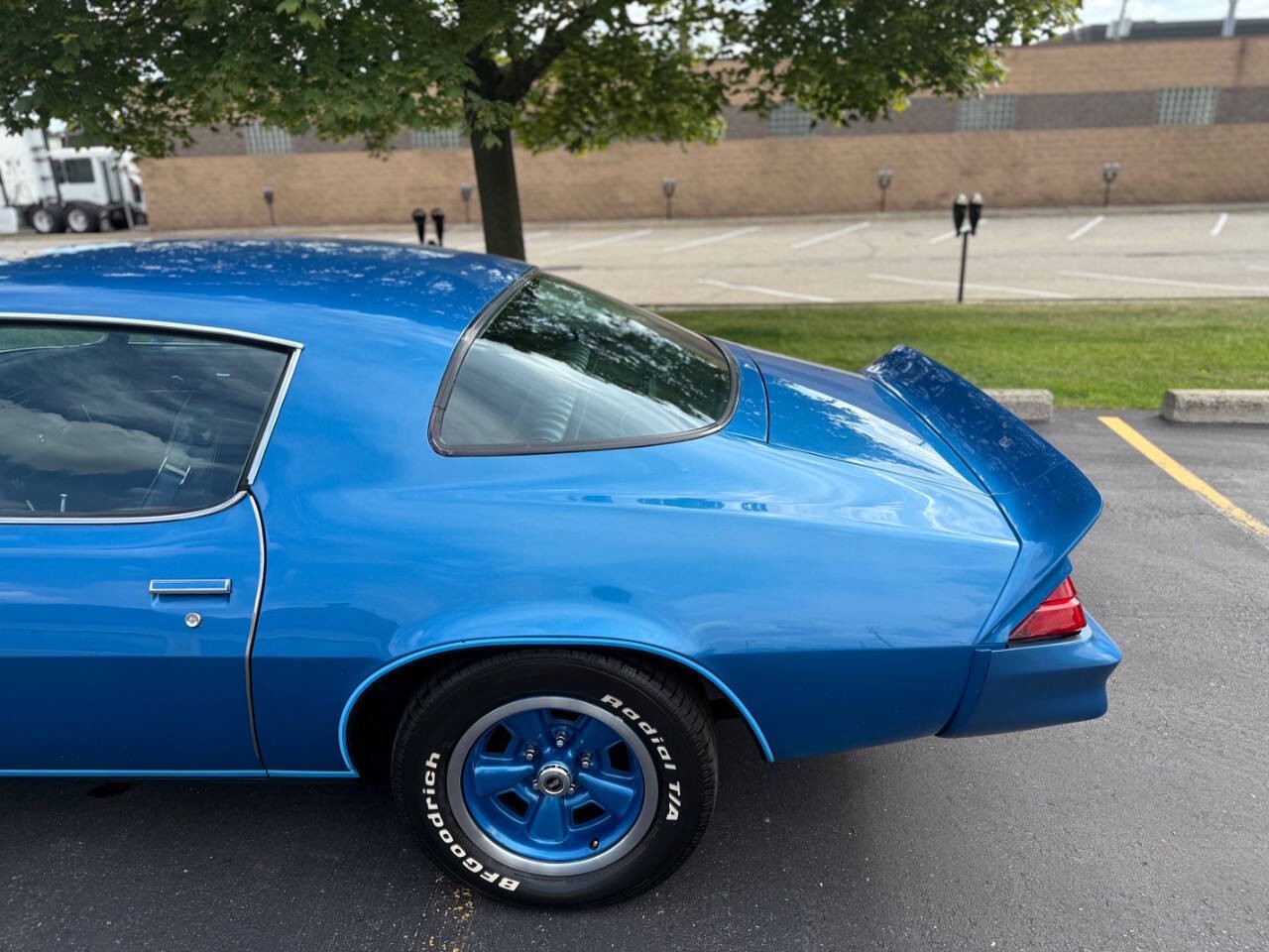 Chevrolet-Camaro-1978-Coupe-18