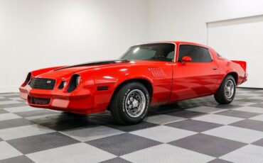 Chevrolet-Camaro-1978-Coupe-2