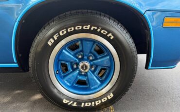 Chevrolet-Camaro-1978-Coupe-27
