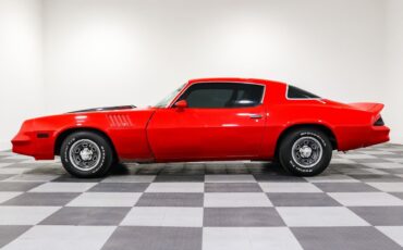 Chevrolet-Camaro-1978-Coupe-3