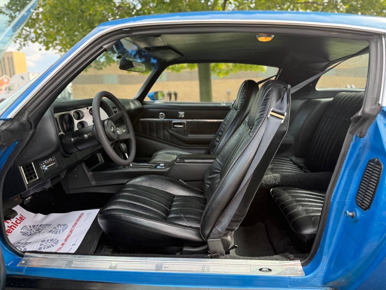 Chevrolet-Camaro-1978-Coupe-33