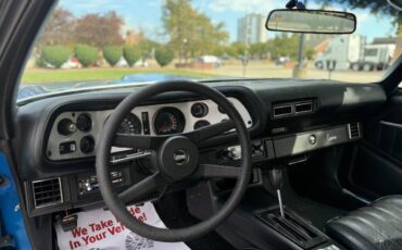 Chevrolet-Camaro-1978-Coupe-37