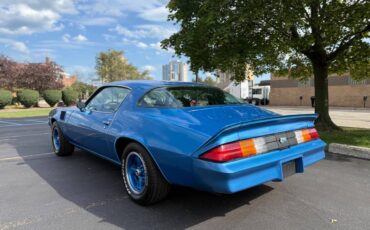 Chevrolet-Camaro-1978-Coupe-5