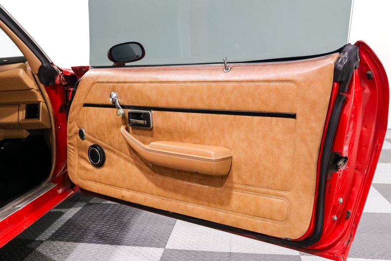 Chevrolet-Camaro-1978-Red-TAN-16