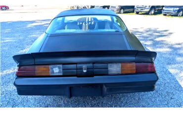 Chevrolet-Camaro-1979-CLASSIC-CAR-3