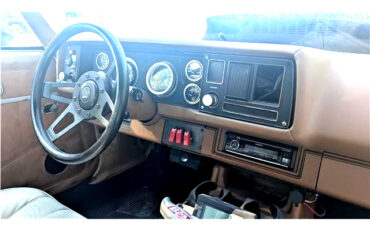 Chevrolet-Camaro-1979-CLASSIC-CAR-9
