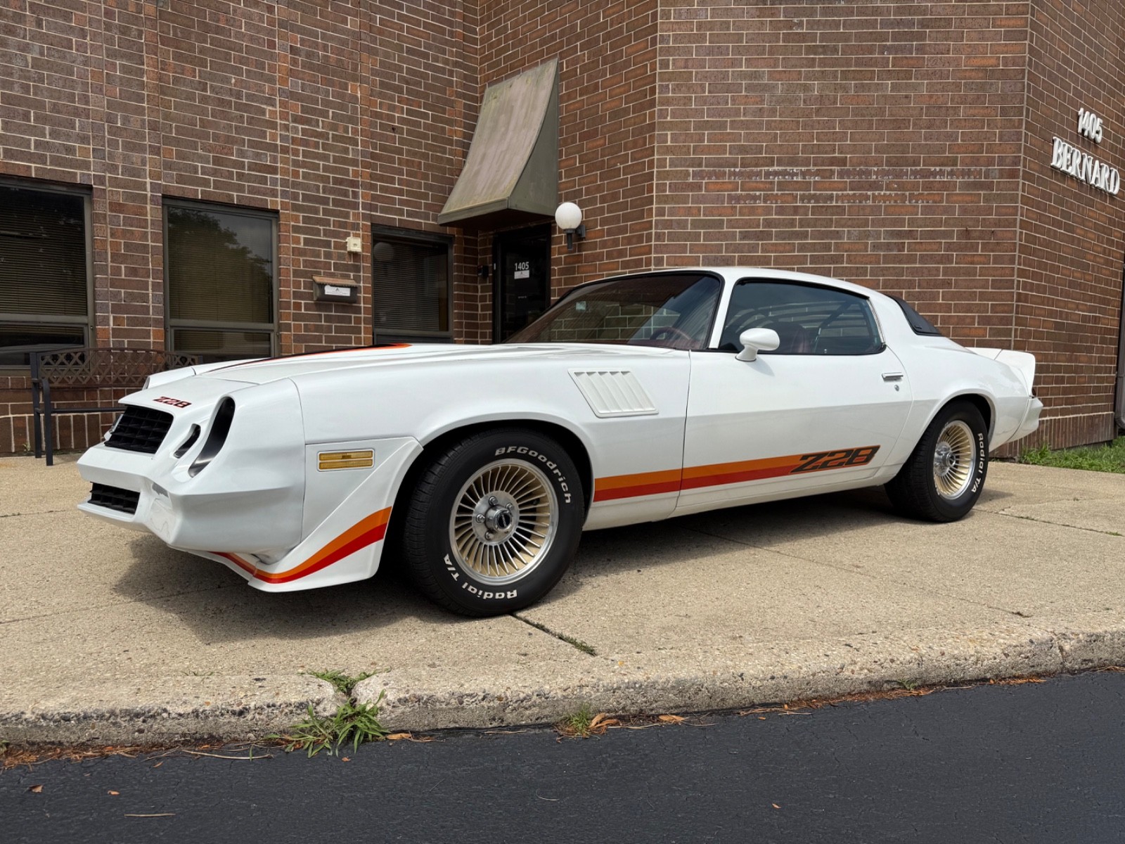 Chevrolet-Camaro-1979-Coupe-1