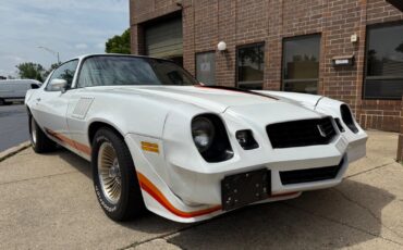 Chevrolet-Camaro-1979-Coupe-12