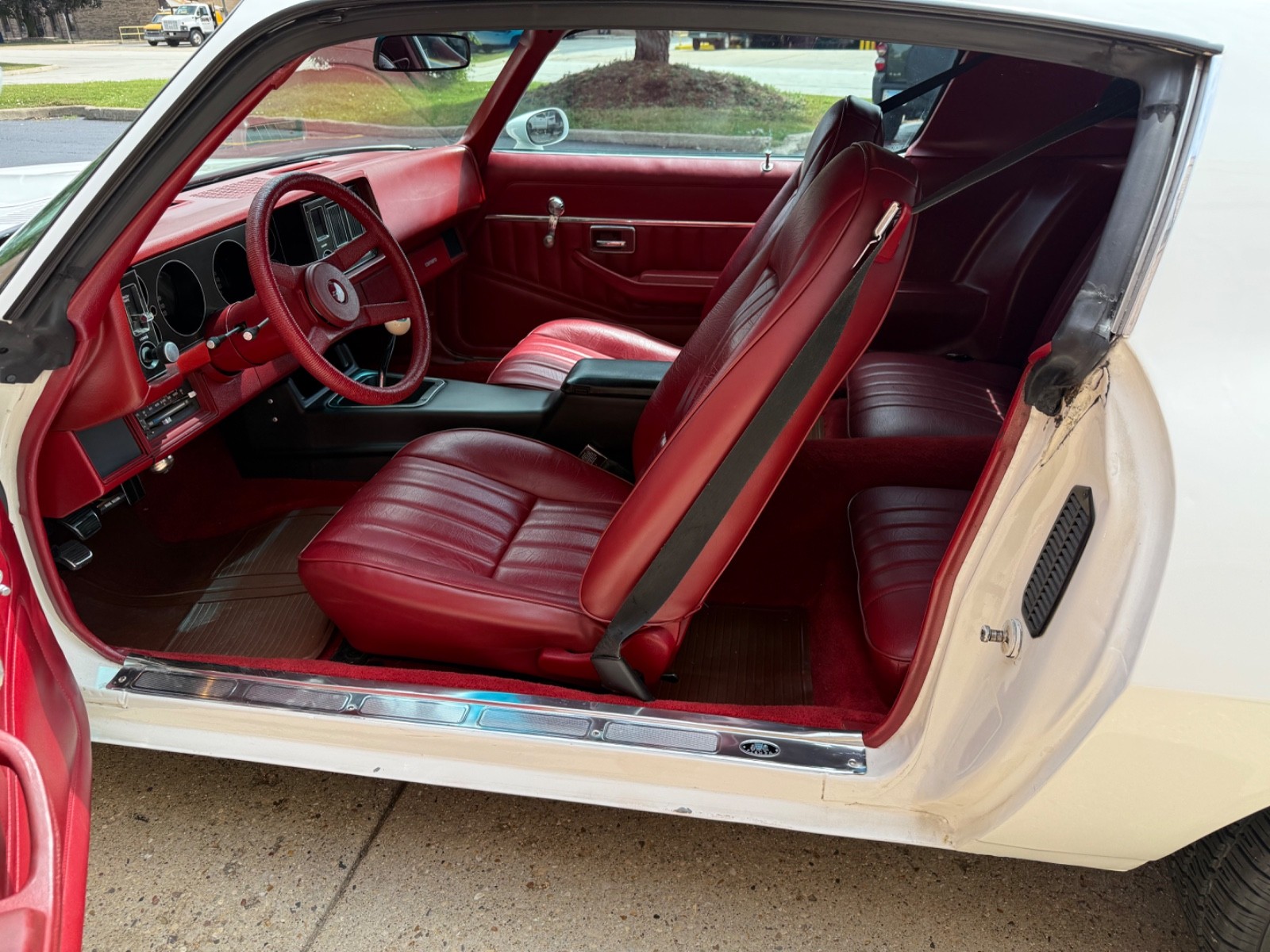 Chevrolet-Camaro-1979-Coupe-25