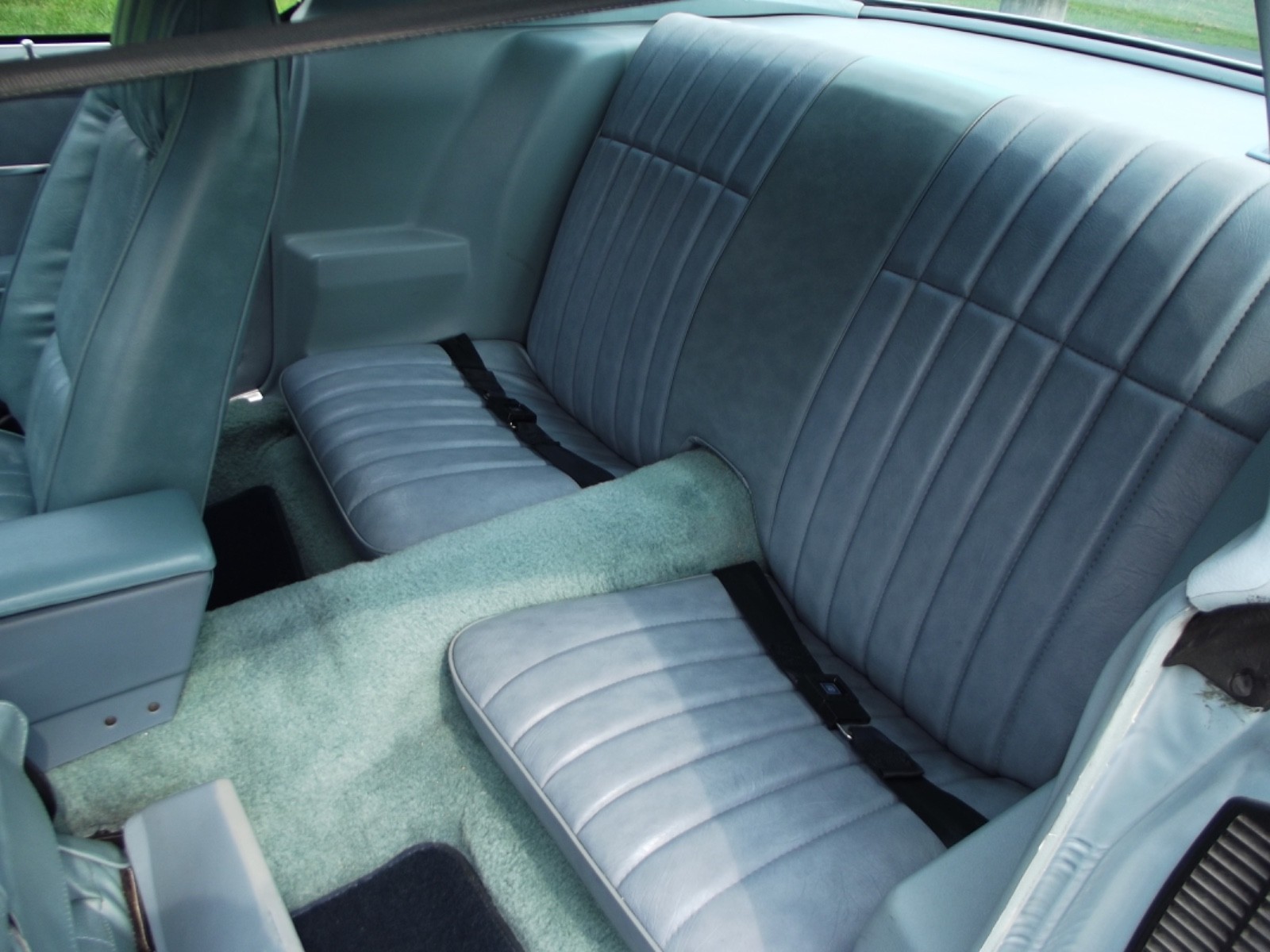Chevrolet-Camaro-1979-Coupe-26