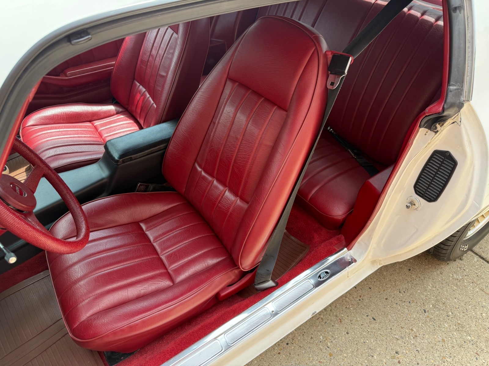 Chevrolet-Camaro-1979-Coupe-26