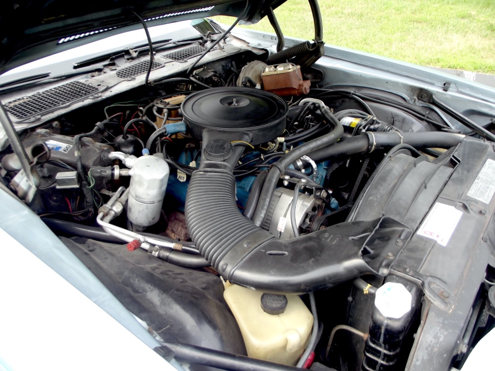 Chevrolet-Camaro-1979-Coupe-31