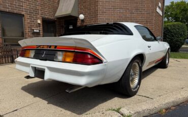 Chevrolet-Camaro-1979-Coupe-5