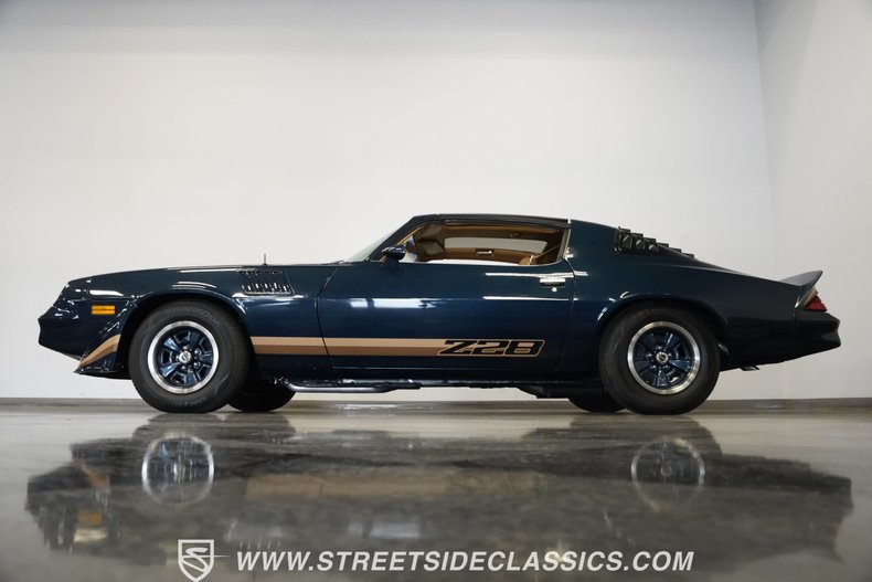 Chevrolet-Camaro-1979-Dark-Blue-Metallic-Tan-18
