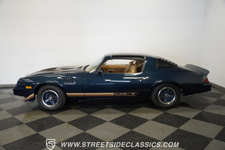 Chevrolet-Camaro-1979-Dark-Blue-Metallic-Tan-19