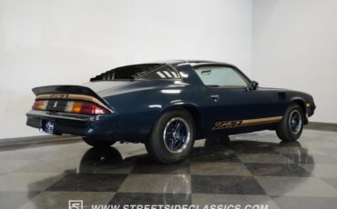 Chevrolet-Camaro-1979-Dark-Blue-Metallic-Tan-24