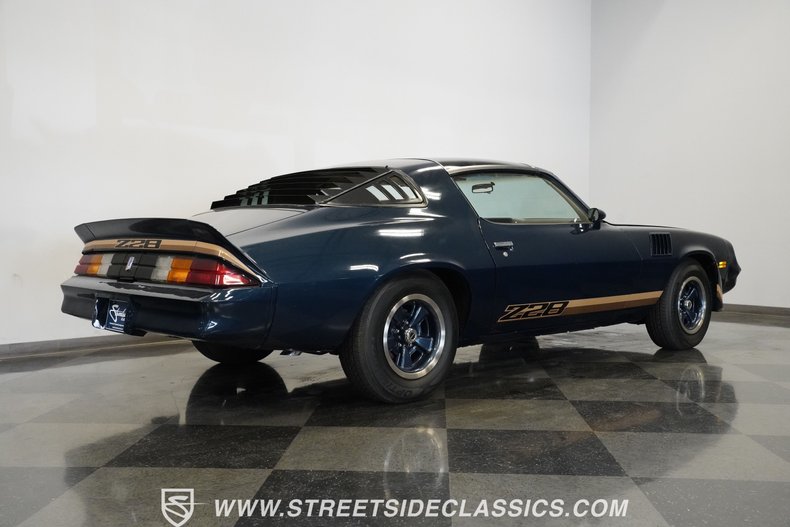 Chevrolet-Camaro-1979-Dark-Blue-Metallic-Tan-24
