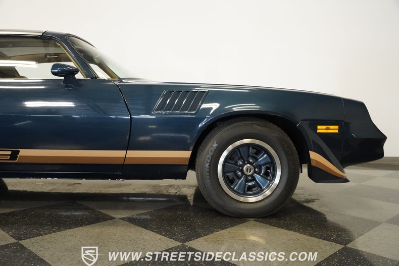 Chevrolet-Camaro-1979-Dark-Blue-Metallic-Tan-32