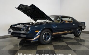 Chevrolet-Camaro-1979-Dark-Blue-Metallic-Tan-33