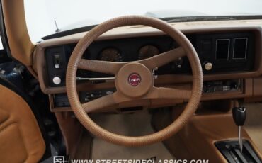 Chevrolet-Camaro-1979-Dark-Blue-Metallic-Tan-42
