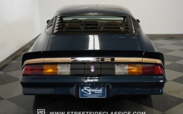 Chevrolet-Camaro-1979-Dark-Blue-Metallic-Tan-8
