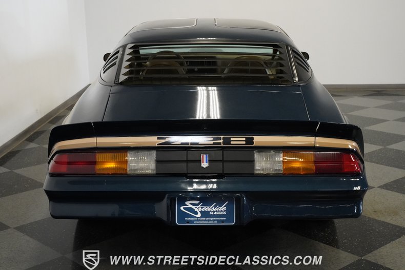 Chevrolet-Camaro-1979-Dark-Blue-Metallic-Tan-8