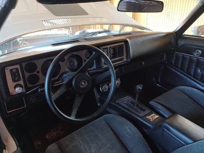 Chevrolet-Camaro-1979-White-15