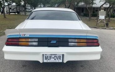 Chevrolet-Camaro-1980-Coupe-4