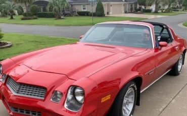 Chevrolet-Camaro-1981-Coupe-1