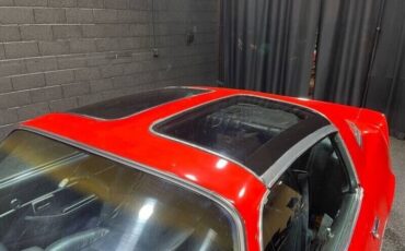Chevrolet-Camaro-1981-Coupe-17
