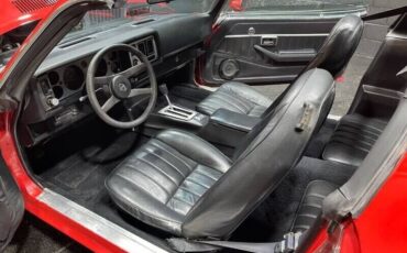 Chevrolet-Camaro-1981-Coupe-33