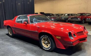 Chevrolet-Camaro-1981-Coupe-5