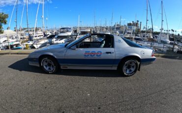 Chevrolet-Camaro-1982-Coupe-10