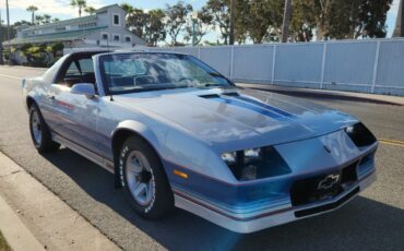 Chevrolet-Camaro-1982-Coupe-6